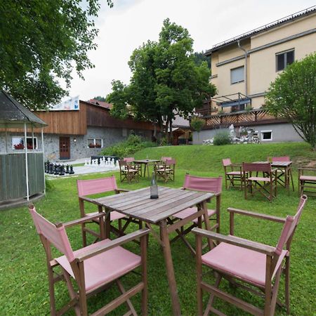 Hotel Klub Zlata Ribica Jesenice Exteriér fotografie