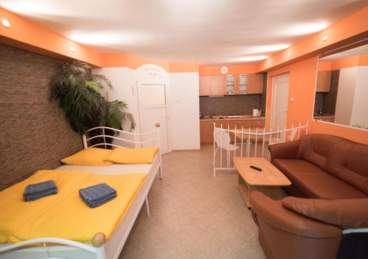 Hotel Klub Zlata Ribica Jesenice Exteriér fotografie