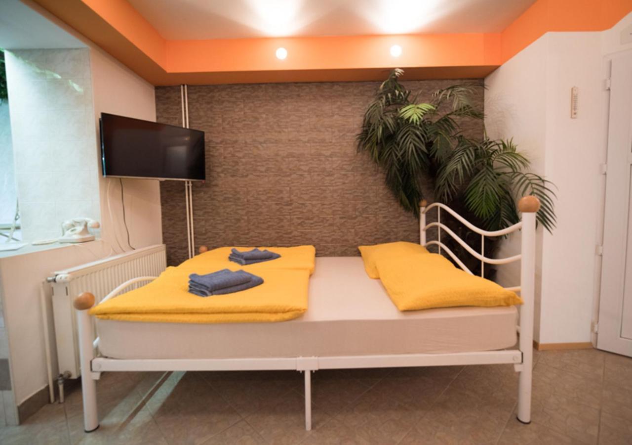 Hotel Klub Zlata Ribica Jesenice Exteriér fotografie