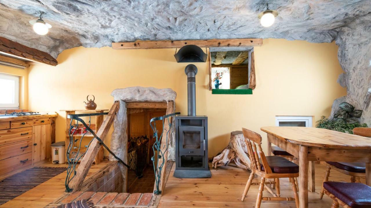 Hotel Klub Zlata Ribica Jesenice Exteriér fotografie